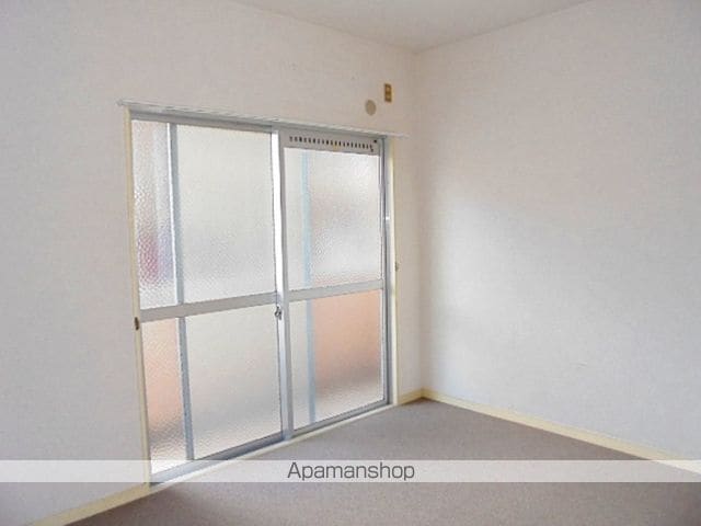 西町ロイヤルマンションの内装写真