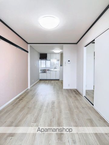 フレグランスコスモスCの内装写真