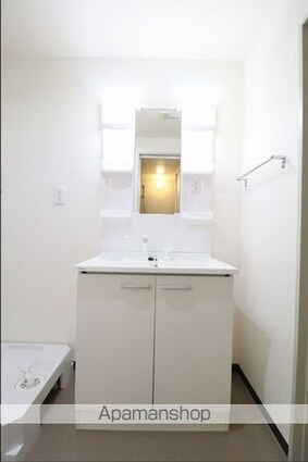 メゾン・ド・クインテット[3LDK/65.01m2]の洗面所