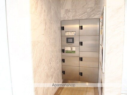 ニューボンデージ[1K/27.46m2]の共用部2