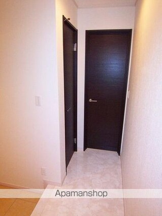 東京都中野区野方４丁目[1R/38.77m2]の玄関