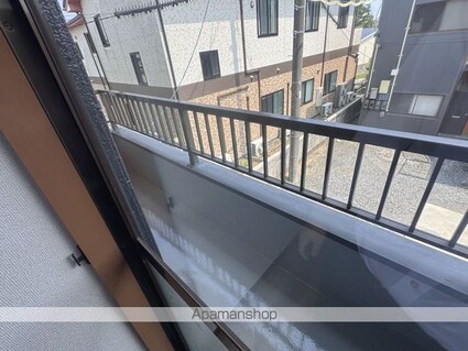 メゾン下川[2K/39.66m2]のバルコニー