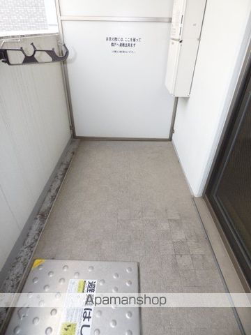 PREMIUM STAGE 新大阪駅前の内装写真