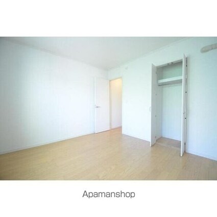 ＬＡ　ＵＬＵＷＥＨＩ[2LDK/53.79m2]のリビング・居間2