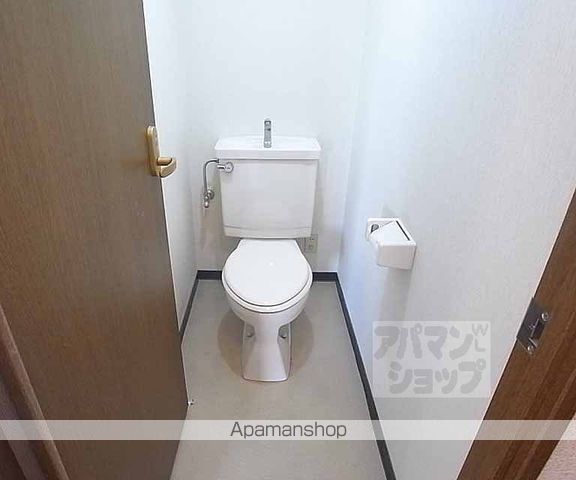 ドマーレ府庁前の内装写真