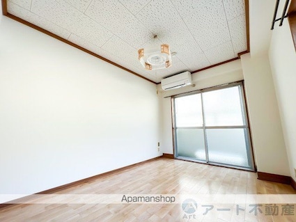 カーサジューロ[1R/16.82m2]のリビング・居間