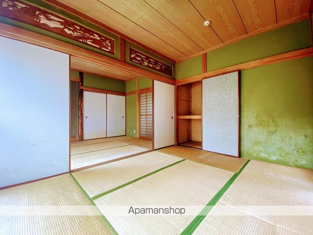 宮崎市 2階建 築45年の内装写真