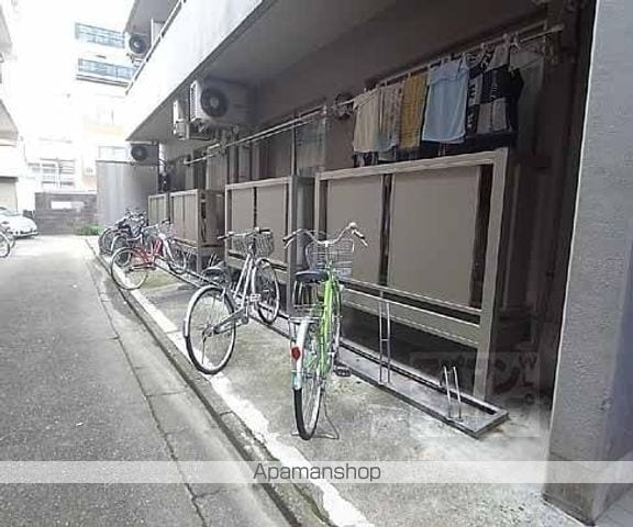 リエール聖護院の玄関写真