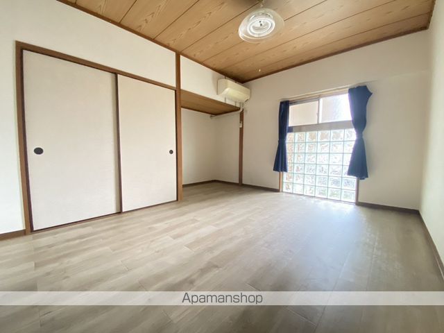 コーポ山源の内装写真