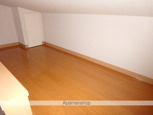 GRAND COLLINEIIの内装写真