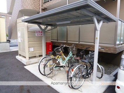 Ａｎｅｓｉｓ守山Ⅲ[1LDK/40.89m2]のエントランス1