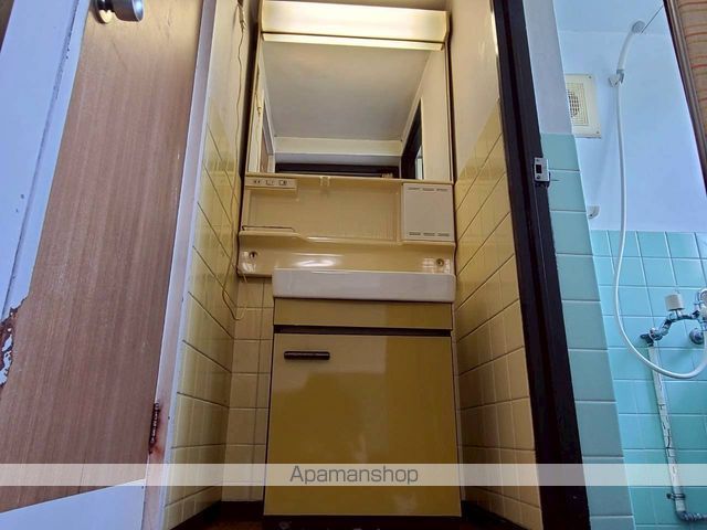 西ノ京ハイツの内装写真