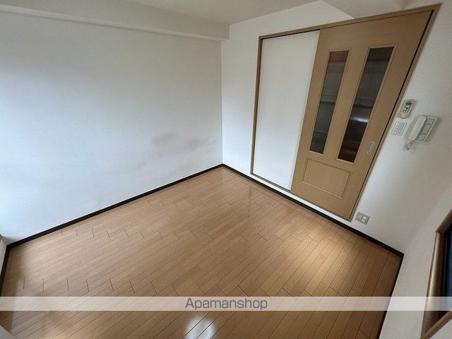 クイーンライフ新今里の内装写真
