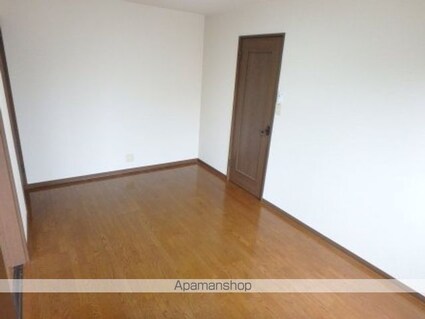 コンフォート東中島[2K/34.7m2]の内装2