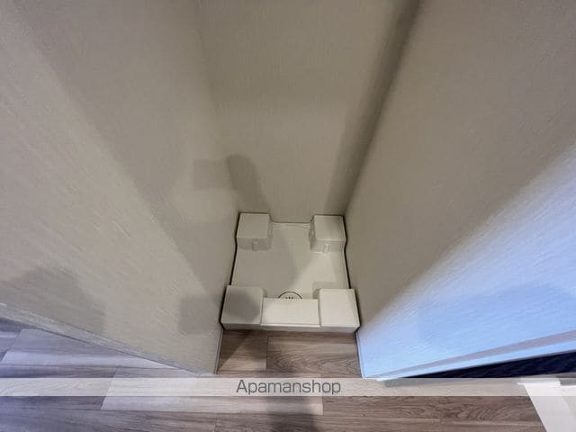 ミッドコート東三国の内装写真