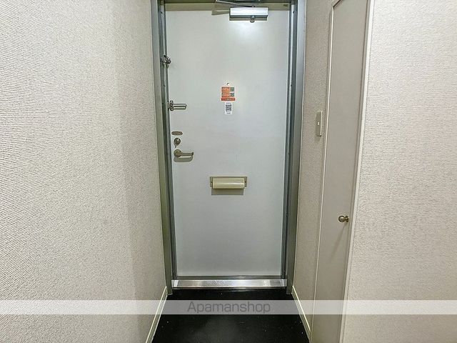 ＩＲいしかわ鉄道 小松駅 バス乗車時間：10分 最寄りバス停で下車 徒歩6分 2階建 築26年の内装写真