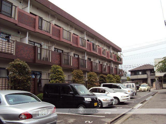 コーポ伊勢の外観写真