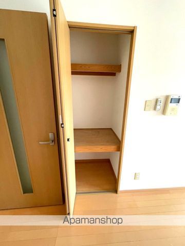 エメラルドマンションの内装写真