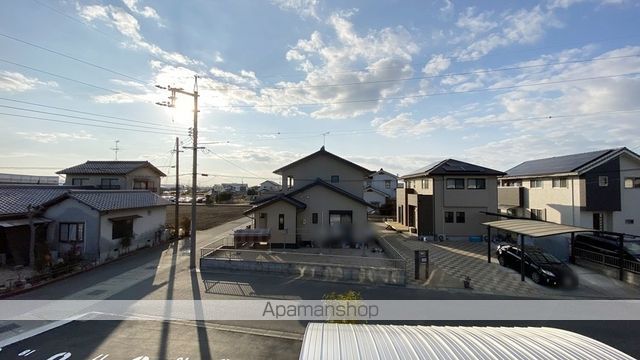 アン・ジュールのその他写真
