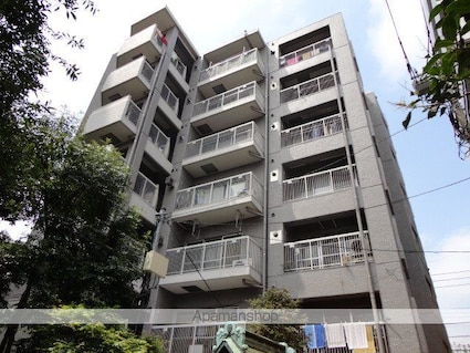 三軒茶屋サンハイツ[2K/38.85m2]の外観2