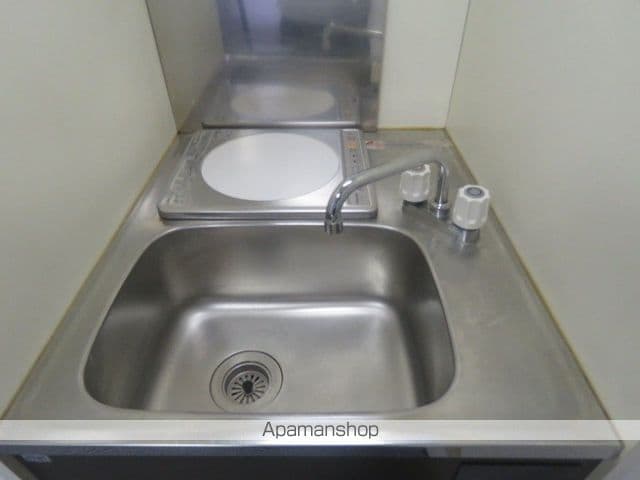 クレッセント三軒茶屋[1R/13.98m2]のキッチン
