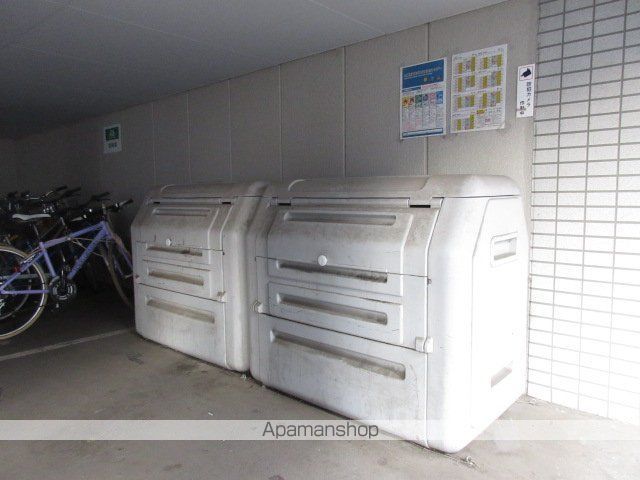 メゾンドエルミタージュ円山の玄関写真