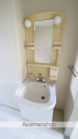 サンライズ吉備津A棟の内装写真