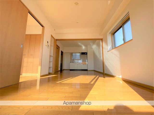 デュアルカーサ横町の内装写真