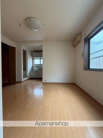 筆ヶ崎マンションの内装写真