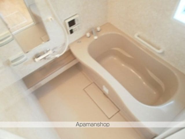 ロッシェ・コート C棟の内装写真