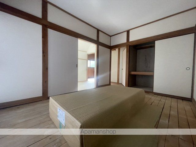 アストラムライン 中筋駅 徒歩9分 2階建 築42年の内装写真