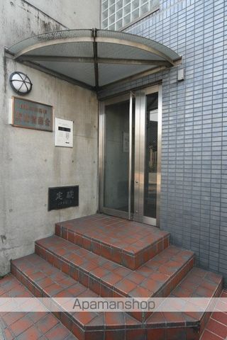 ジュネスナカイIIの玄関写真