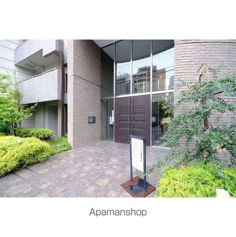 オーキッドレジデンス神楽坂の玄関写真