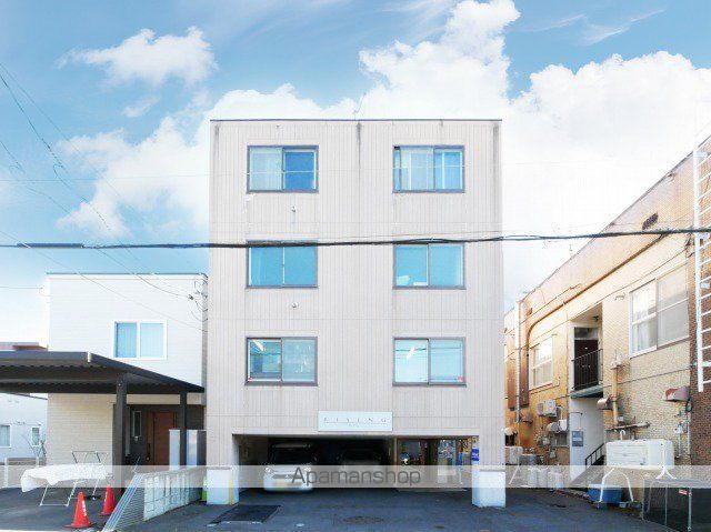 RISING BLDGの外観写真