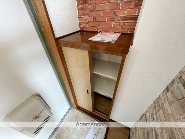 プティパレの内装写真