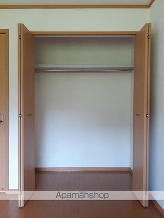 ガーデンスクエア片倉[2LDK/57.22m2]の収納