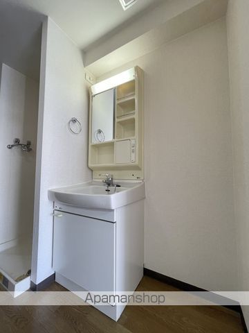 ADORERの内装写真