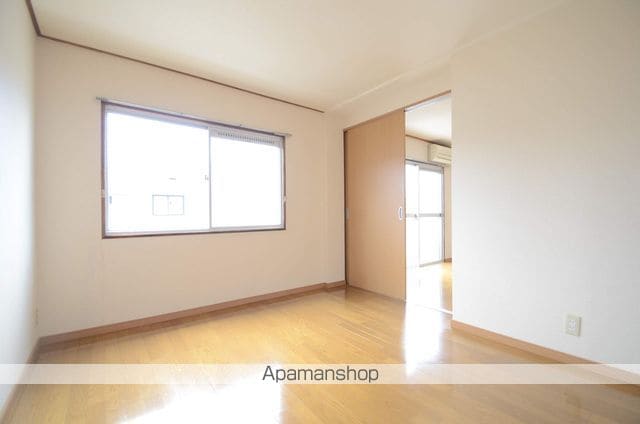 塩田ハイツEの内装写真