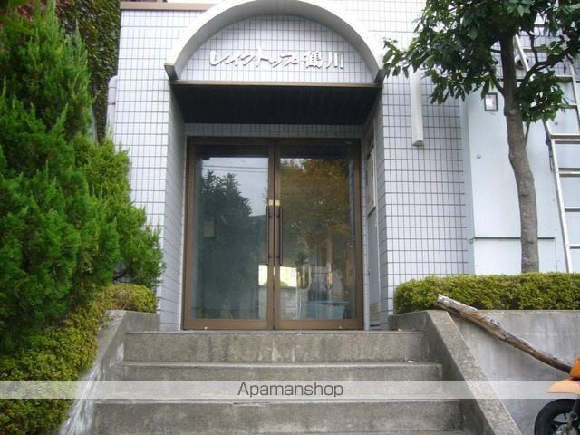 レイクトップ鶴川の玄関写真