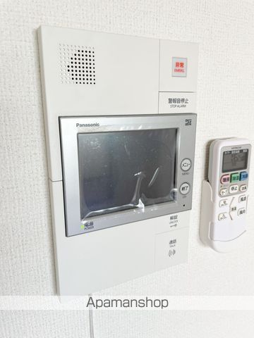 セレニテ江坂ルフレの内装写真
