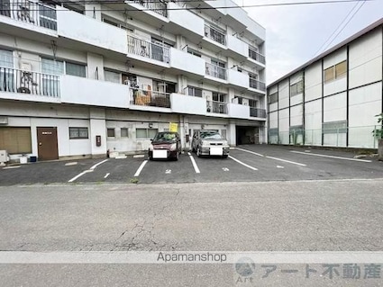 酒井ビル[3DK/49.41m2]の駐車場