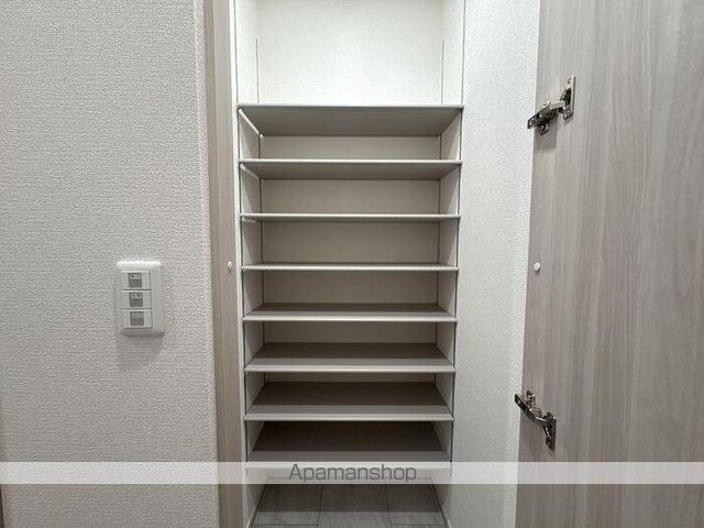 セレスティア東保木間IIの内装写真