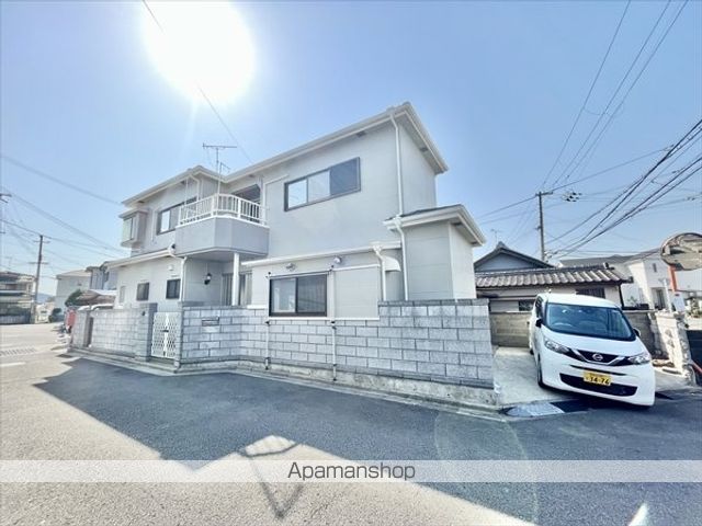 和歌山市鳴神の戸建ての外観1