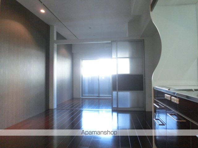 セレニテ H0NMACHI ECOATの内装写真