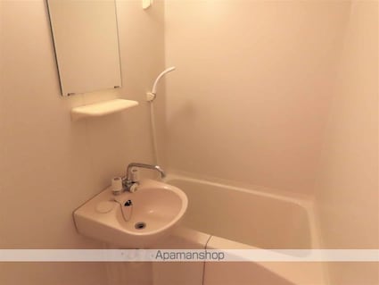 レオパレスブール・ドゥ・ネージュ[1K/20.28m2]のバス