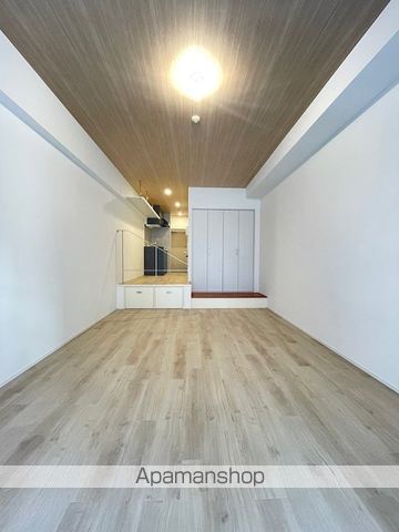 レジディア上野御徒町の内装写真