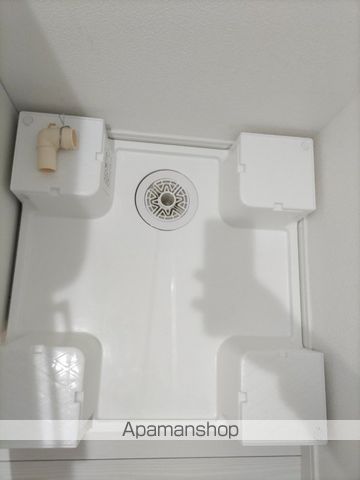 グランクオール西綾瀬の内装写真