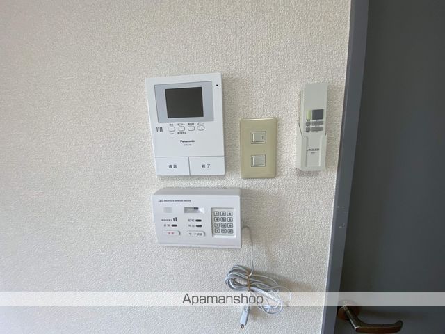 フォーシーズンIIの内装写真