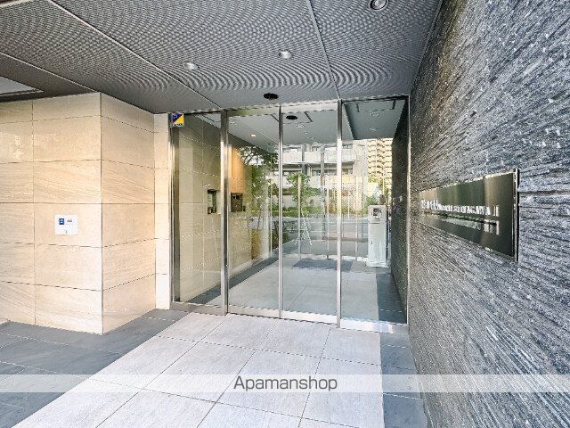 レジディア南品川IIの玄関写真