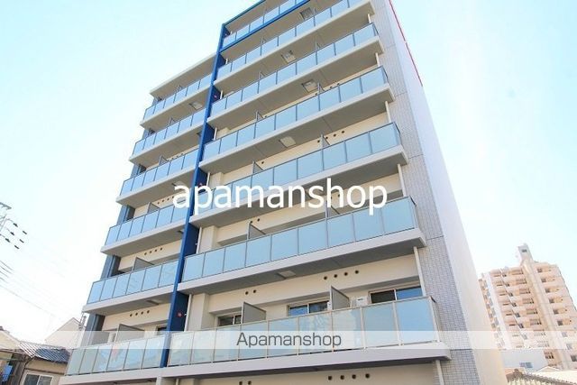 セオリーOSAKAハーバーDOORの外観写真